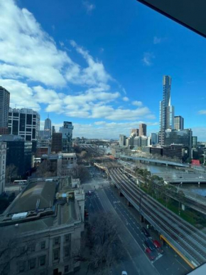 Exclusive Suite CBD Riverviews - ParkingOnsite